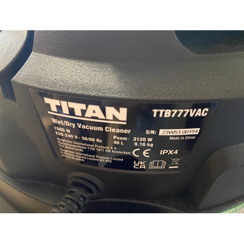 608 - Titan wet/dry 1500W vacuum cleaner