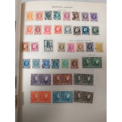 127 - SG 'Ideal Postage Stamp Album' Vol 2, part 2 Foreign Countries 1917-1930.  Mint/used remainder colle... 