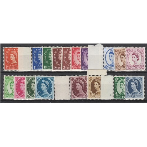 521 - 1955-58 SG 540/56 St Edwards Crown wmk Definitives un-mounted mint set of 18 Cat £160