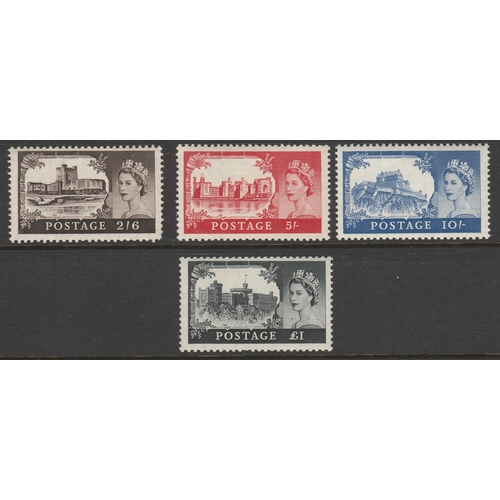 522 - 1955-58 High Values (Castles) Waterlow printing SG 536/39 un-mounted mint set of 4, Cat £225