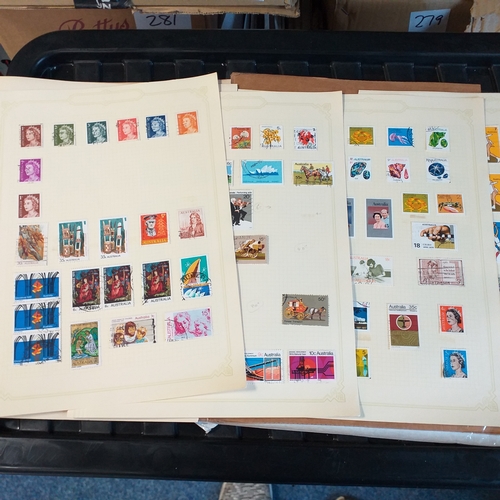 182 - Australia - mainly used collection 1915-1970's, with 2 pages of KGV heads unchecked.