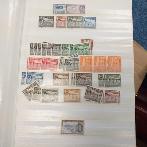 12 - Box:  6  part remaindered collections; Hong Kong, New Zealand, Pacific Islands, Caribbean Islands. G... 