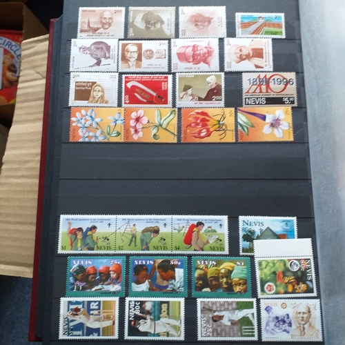 12 - Box:  6  part remaindered collections; Hong Kong, New Zealand, Pacific Islands, Caribbean Islands. G... 