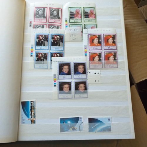 12 - Box:  6  part remaindered collections; Hong Kong, New Zealand, Pacific Islands, Caribbean Islands. G... 