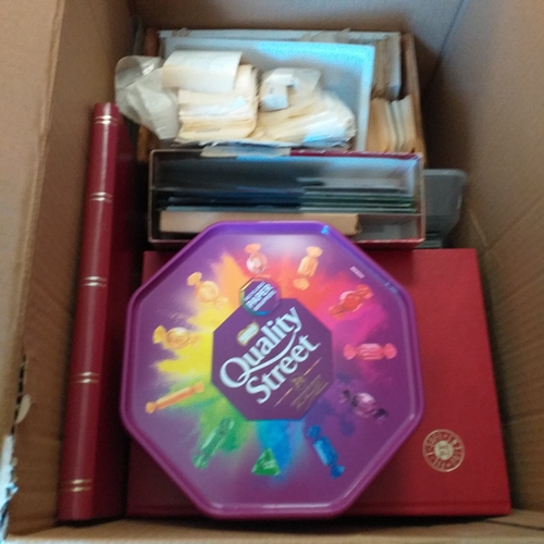 17 - Innoteck Box containing stamps off paper in packets, mostly Channel Is, IOM  & Falklands total weigh... 