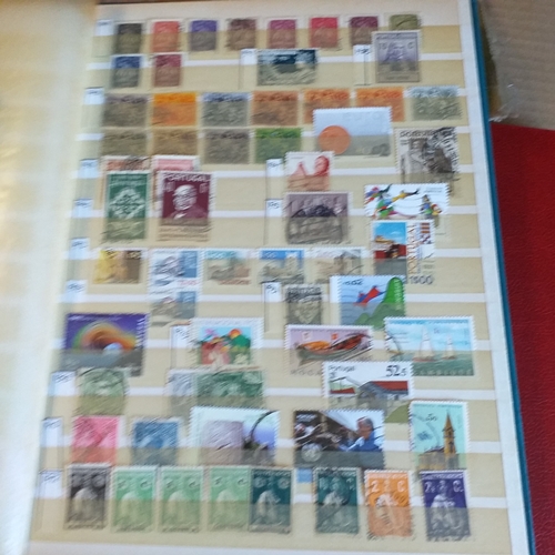 17 - Innoteck Box containing stamps off paper in packets, mostly Channel Is, IOM  & Falklands total weigh... 