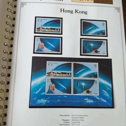 26 - Box: 6 Collections including Australia (1991 ? 2004 Mounted Mint + Used) Haley?s Comet (Commonwealth... 