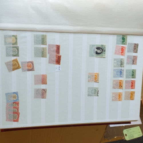 26 - Box: 6 Collections including Australia (1991 ? 2004 Mounted Mint + Used) Haley?s Comet (Commonwealth... 