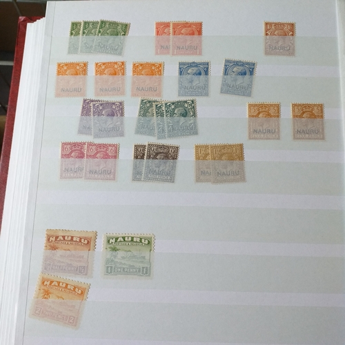 26 - Box: 6 Collections including Australia (1991 ? 2004 Mounted Mint + Used) Haley?s Comet (Commonwealth... 