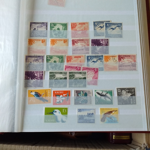 26 - Box: 6 Collections including Australia (1991 ? 2004 Mounted Mint + Used) Haley?s Comet (Commonwealth... 