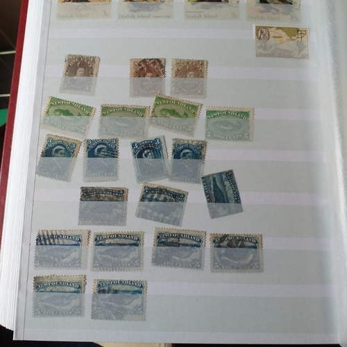 26 - Box: 6 Collections including Australia (1991 ? 2004 Mounted Mint + Used) Haley?s Comet (Commonwealth... 