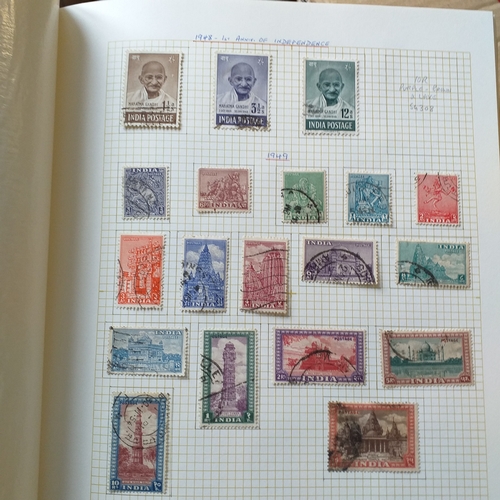 26 - Box: 6 Collections including Australia (1991 ? 2004 Mounted Mint + Used) Haley?s Comet (Commonwealth... 