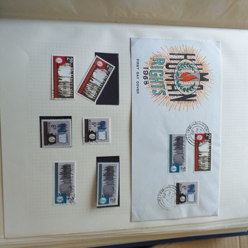 26 - Box: 6 Collections including Australia (1991 ? 2004 Mounted Mint + Used) Haley?s Comet (Commonwealth... 