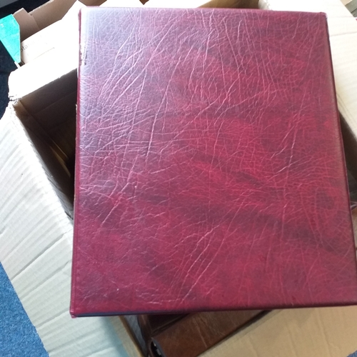 26 - Box: 6 Collections including Australia (1991 ? 2004 Mounted Mint + Used) Haley?s Comet (Commonwealth... 