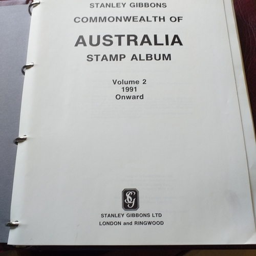 26 - Box: 6 Collections including Australia (1991 ? 2004 Mounted Mint + Used) Haley?s Comet (Commonwealth... 