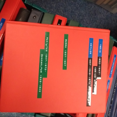 4 - Box containing 15 multi-ring/4 ring binder housing colections of USA (x3), France, and  aGB & Britis... 