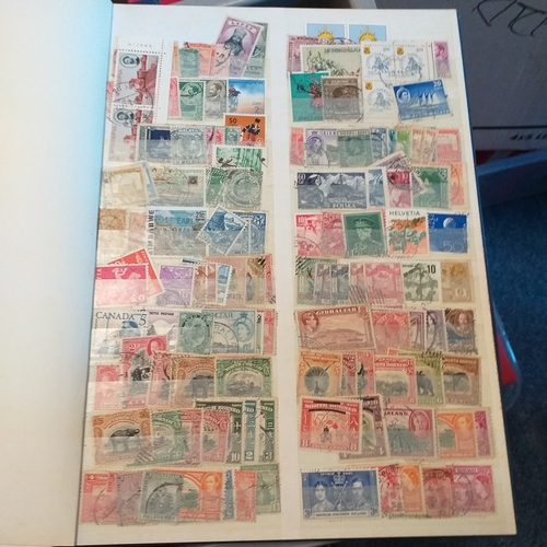 37 - Glory box of world collections in albums and stock books (6 good stock books), Large Citation stamp ... 