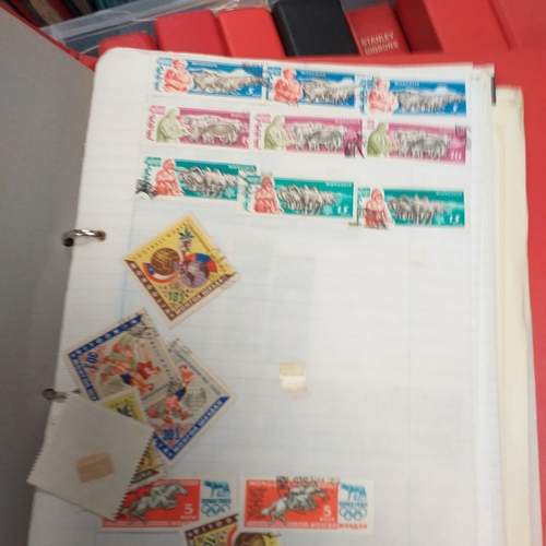 39 - Large box of 14 albums countries include, Norway, Poland, Mexico, Portugal, Russia, Malta, Spain and... 