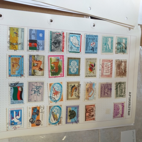 152 - Afghanistan small collection on 11 pages mint / used to 1970's with a couple of later sets.