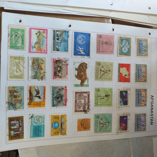 152 - Afghanistan small collection on 11 pages mint / used to 1970's with a couple of later sets.
