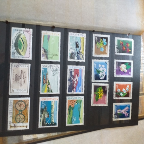 153 - Albania small collection on 13 album pages and 3 stock cards, mint / used with the odd set CTO stron... 