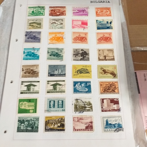 175 - Bulgaria collection mint and used with the odd issue CTO, bulk of the collection is from 1911 to 196... 