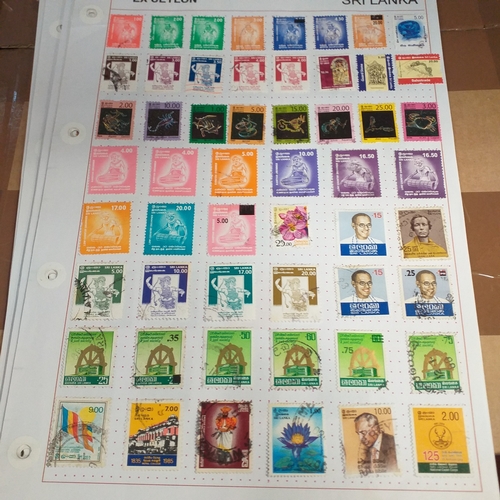 183 - Ceylon (Sri Lanka) small collection on 30+ album pages/stock cards, good selection with QV to 1/- KG... 
