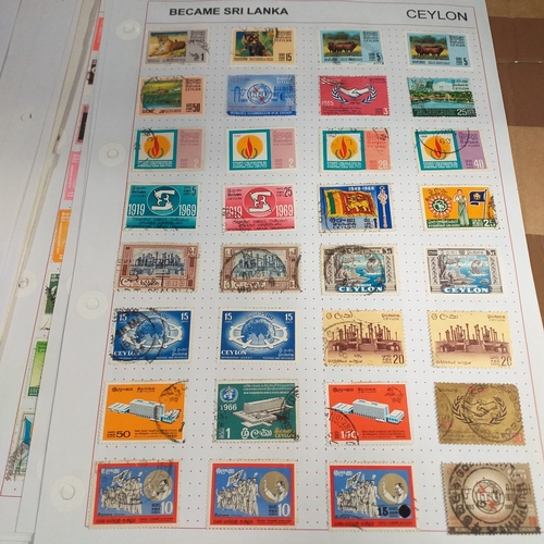 183 - Ceylon (Sri Lanka) small collection on 30+ album pages/stock cards, good selection with QV to 1/- KG... 
