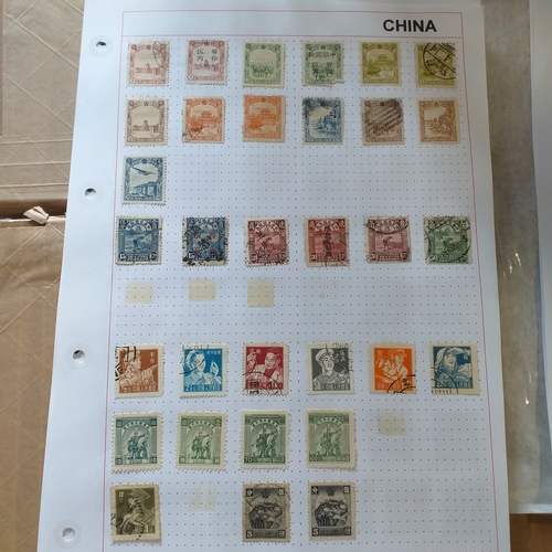185 - China nice collection on approx 50 + album pages with issues from early to late 1990's, mostly mint,... 