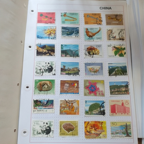 185 - China nice collection on approx 50 + album pages with issues from early to late 1990's, mostly mint,... 