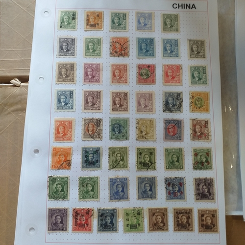 185 - China nice collection on approx 50 + album pages with issues from early to late 1990's, mostly mint,... 
