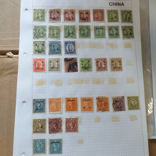 185 - China nice collection on approx 50 + album pages with issues from early to late 1990's, mostly mint,... 