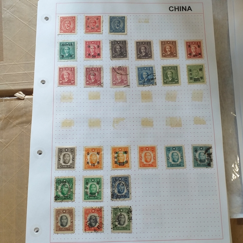 185 - China nice collection on approx 50 + album pages with issues from early to late 1990's, mostly mint,... 