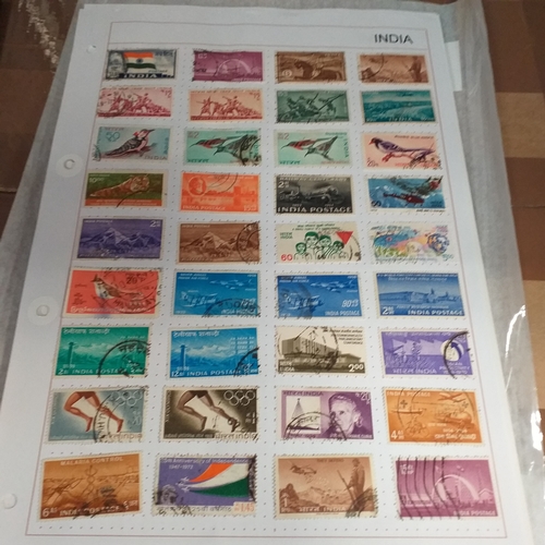 231 - India collection on 40+ album sheets / stock cards from early to 2010 approx, with a selection of In... 