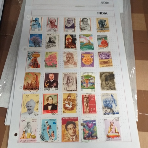 231 - India collection on 40+ album sheets / stock cards from early to 2010 approx, with a selection of In... 