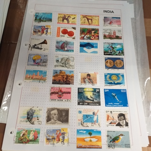 231 - India collection on 40+ album sheets / stock cards from early to 2010 approx, with a selection of In... 