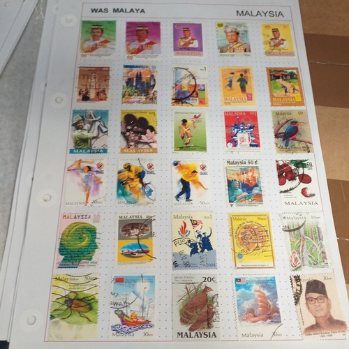 249 - Malaysia from 1970 to early 2000's collection on 30+ album sheets good selection of commemorative is... 