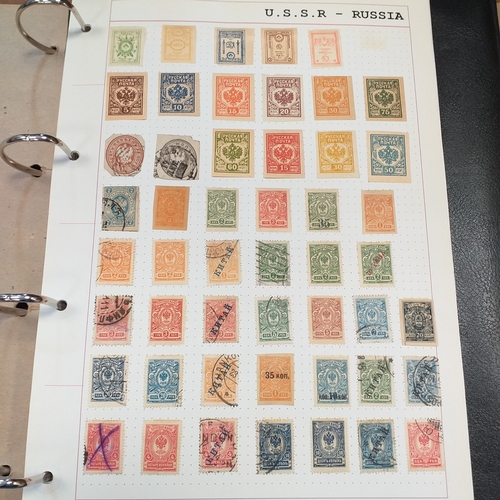 277 - Russia collection in 4 ring binder, mint and used from early to 1990's, many 100's with a good selec... 