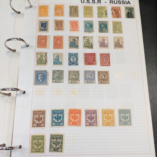 277 - Russia collection in 4 ring binder, mint and used from early to 1990's, many 100's with a good selec... 