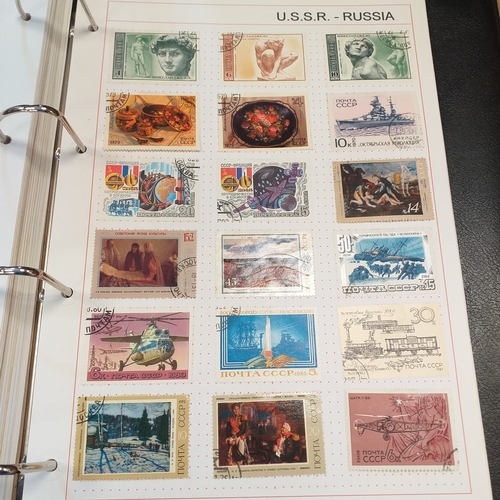 277 - Russia collection in 4 ring binder, mint and used from early to 1990's, many 100's with a good selec... 