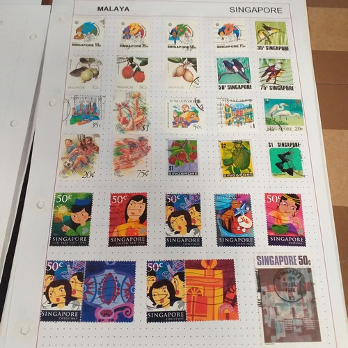 288 - Singapore collection on approx 30 album pages / stock cards, with bulk of the collection QE2 issues ... 