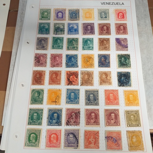 305 - Venezuela, small collection on 13 album sheets, from early issues (good selection of overprints) bul... 
