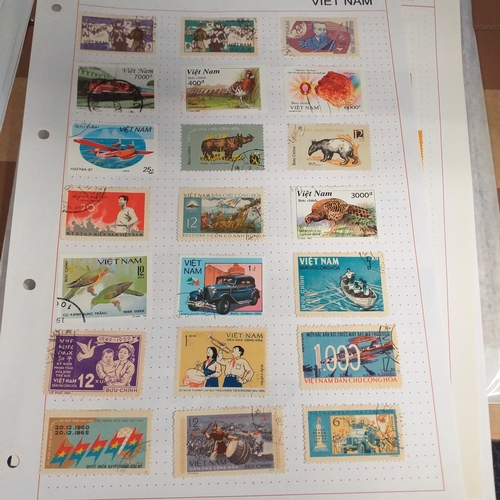 306 - Vietnam collection on approx 20 album pages, mostly used (some issues CTO) strong thematic interest.