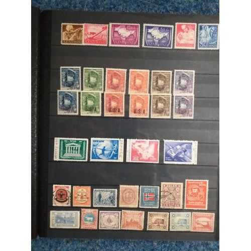 149 - Collection in 2 large stock books from around the World of Cinderella's, principally GB and Europe (... 