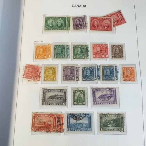 179 - Davo preprinted album - 1851-1985 - 70% complete with mainly un-mounted mint issues, superb conditio... 