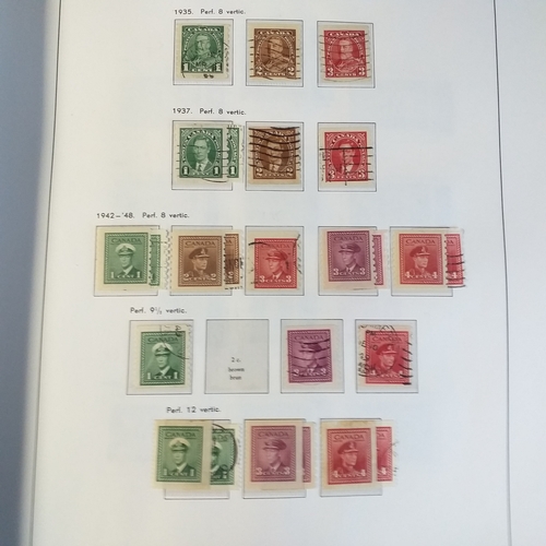 179 - Davo preprinted album - 1851-1985 - 70% complete with mainly un-mounted mint issues, superb conditio... 