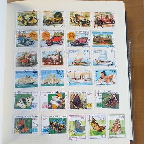 135 - African countries on approx 100 pages in a Devon Album.