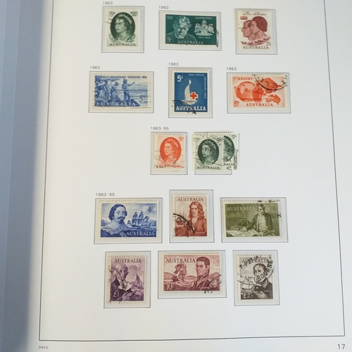 164 - Quality DAVO pre-printed album 1913-1985 in superb condition approx three quarters full, good repres... 