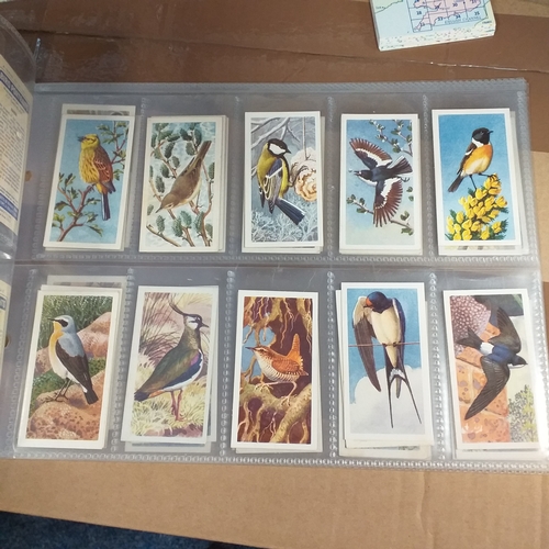 69 - TradeCards - 9 different part sets in leaves VG/Exc condition Cat Val 225