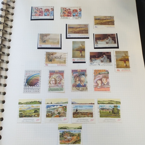 163 - Australia collection - 1911-1979 mint & used,on album pages,(including a small selection of states w... 